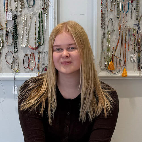 Headshot of Amanda Wennhall