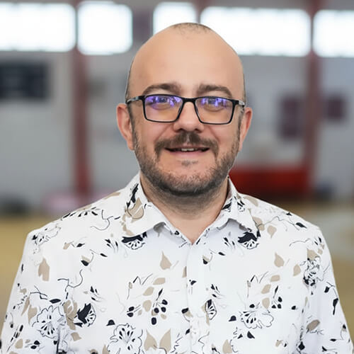 Headshot of Tiago DosSantos