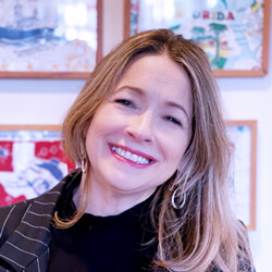 headshot of Andrea Kennedy