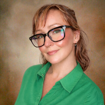Photo of Angie Godlewska