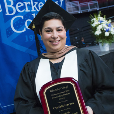 cynthia-caruso-commencement