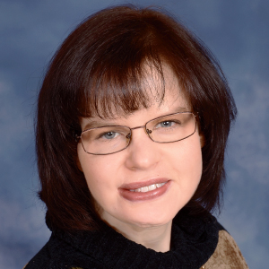 headshot of Naomi Kraus