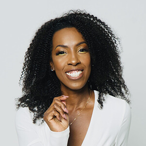headshot of Nova Lorraine