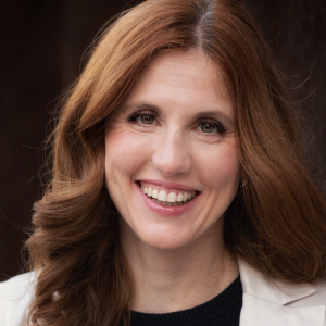 headshot of Renee Kretz